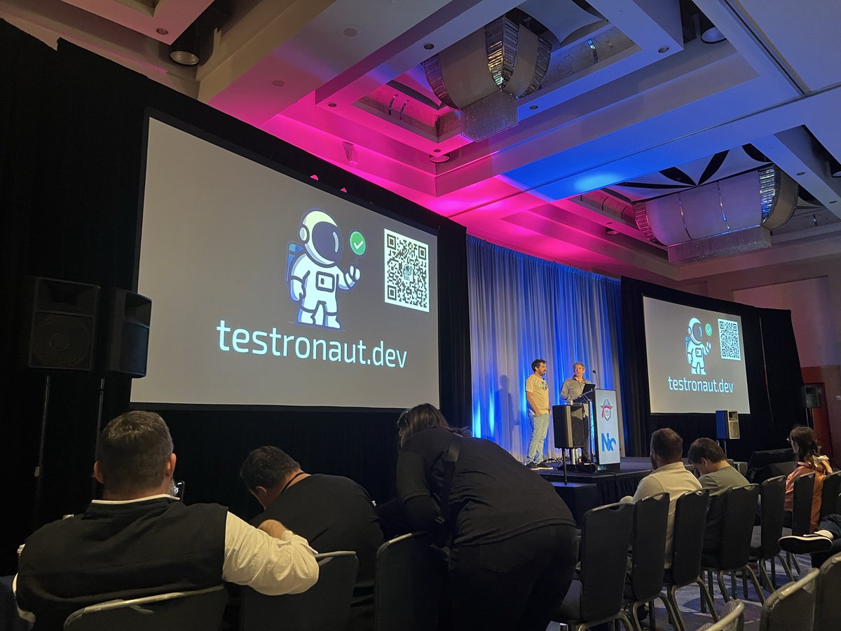 ManfredSteyer's tweet image. Today at @ngconf, my GDE fellows @rainerhahnekamp and @yjaaidi presented Testronaut that allows to do Component Testing on top of Playwright 🙌