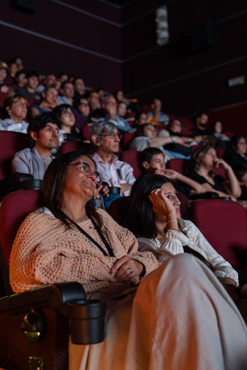 CultusUy's tweet photo. El jueves pasado se estrenó en Montevideo “Un día para soñar”, mediometraje dirigido por Eliana Recchia y presentado por el Museo MACA y Cultus Uy. Una historia que celebra el arte, la imaginación y el descubrimiento a través de los ojos de la infancia. 🎬✨ https://t.co/rAKOLNqs8L