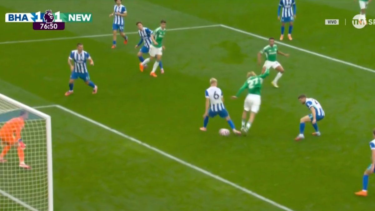 The Touchline | 𝐓 tweet media