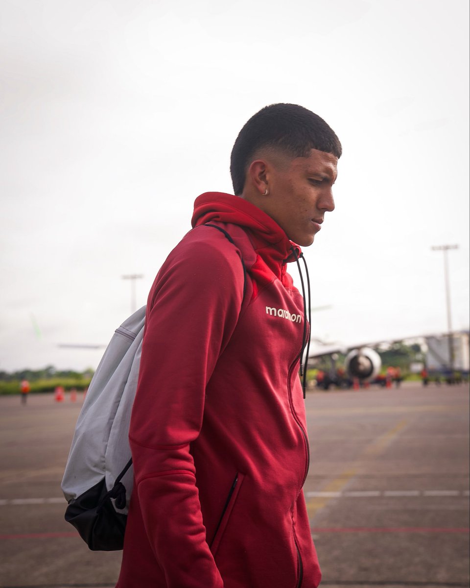 MenoresU's tweet image. ¡𝗟𝗟𝗘𝗚𝗔𝗠𝗢𝗦 𝗔 𝗜𝗤Ⓤ𝗜𝗧𝗢𝗦!👋

🔜 Estudiantil CNI 

#Liga3
#CanterasCremas