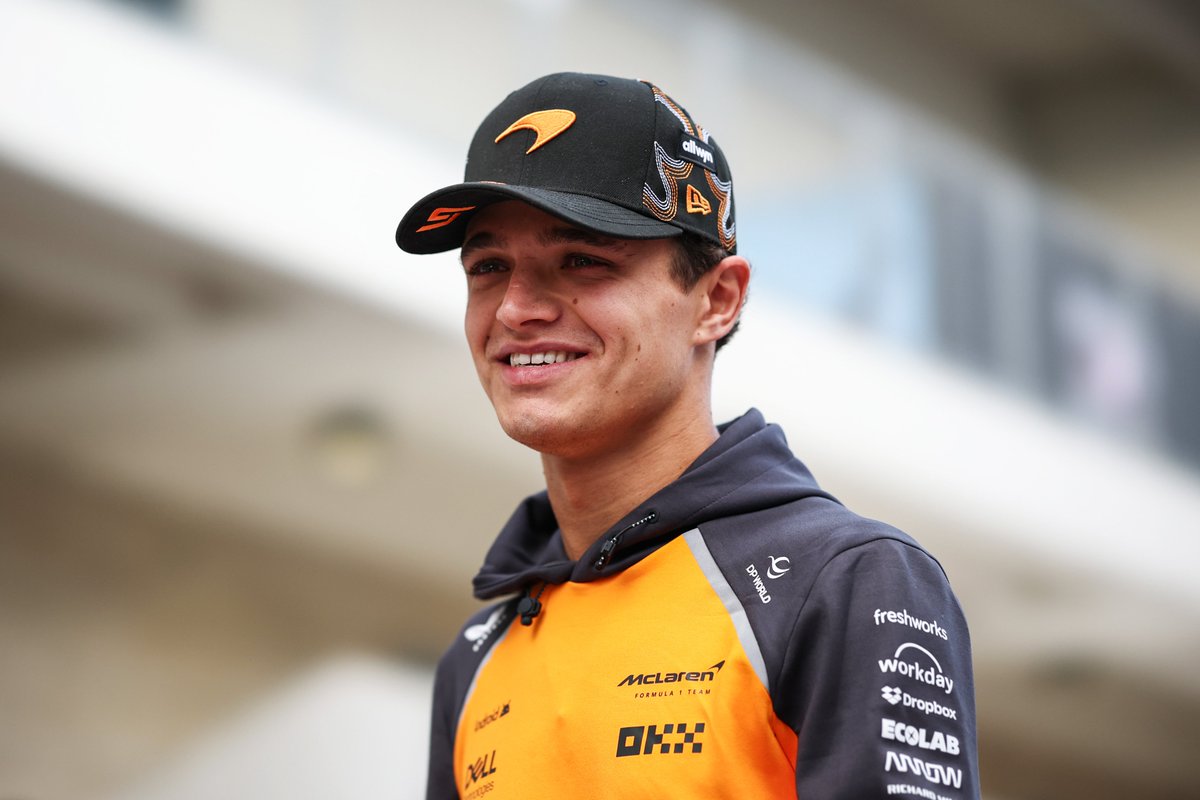 F1's tweet photo. Howdy, y'all 👋

Welcome to #F1Sprint Saturday! 👊

#F1 #USGP https://t.co/gtc2zQyN36