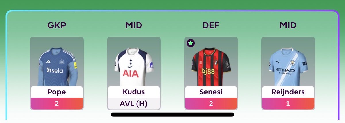81m92's tweet photo. @FPL__Raptor My bench boost 
No risk no fun😂😂💔😭 https://t.co/NkWxc7gNHD