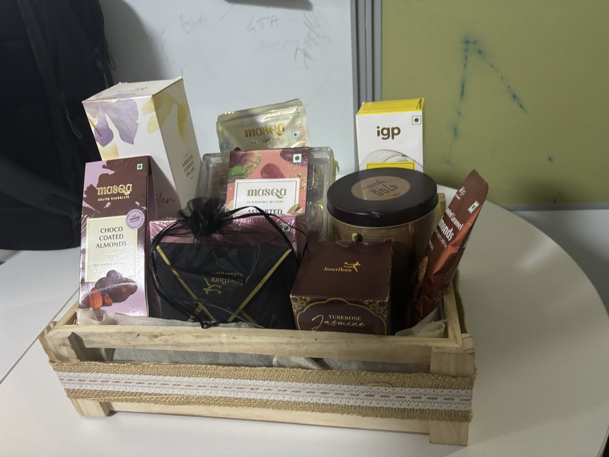 Jainam Gundecha tweet media