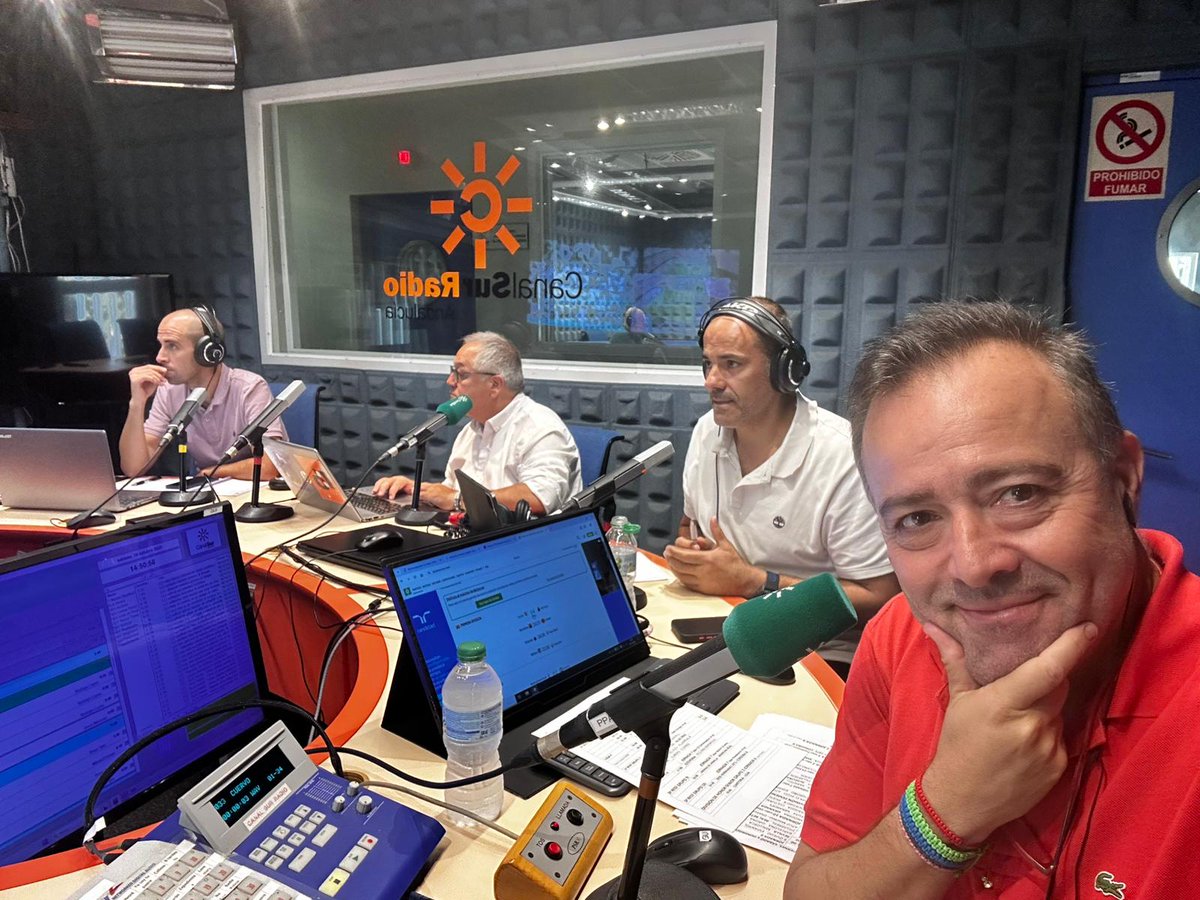 📻 Tarde de fútbol, emoción y radio

🗣️ Con los comentarios de <a href="/SBallesta9/">SalvaBallesta9</a>, Paco Cepeda y Juan Peña Varela en el #SevillaMallorca

🏟️ Y <a href="/AntonioKaiser5/">Antonio Alvarez</a> en el Sánchez Pizjuán

🎙️ Bajo la dirección de <a href="/JesusMarquezz/">Jesús Márquez Pigner</a>

📻 <a href="/CanalSurRadio/">Canal Sur Radio</a>
🌐 csur.red/c07a50SZIHe
📱 App