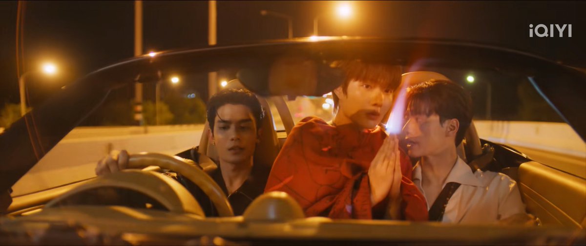 อาตมาว่ามันอึดอัดนะโยมภรัณ โยมคเชนทร์ 

ทนหน่อยนะครับหลวงพี่เขม

Khemjira The Series EP11
#เขมจิราต้องรอดEP11