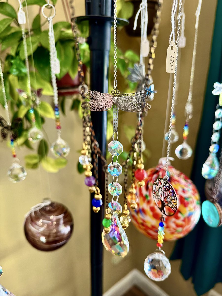 wisdom_ages's tweet image. When we opened up this morning, it looked like somebody had been leaving #rainbow footprints all over the floor of the store! 😍 
It’s the amazing light and color refracted off all of these bright and #sparkly suncatchers! 😊 
When you stop in today, you can pick out a new piece
