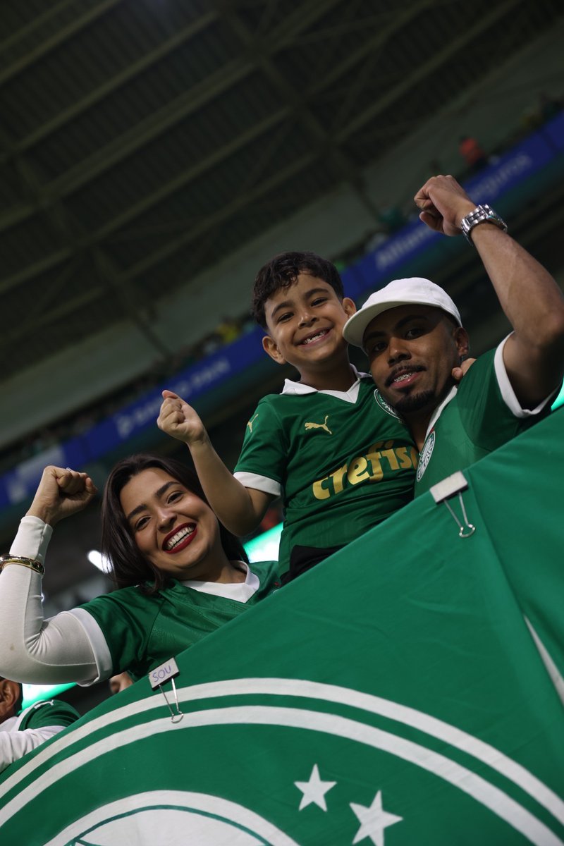 avantipalmeiras's tweet image. Torcida que canta, vibra, incentiva e leva o Verdão em busca das vitórias 🐷💚

#OPoderDoAvanti