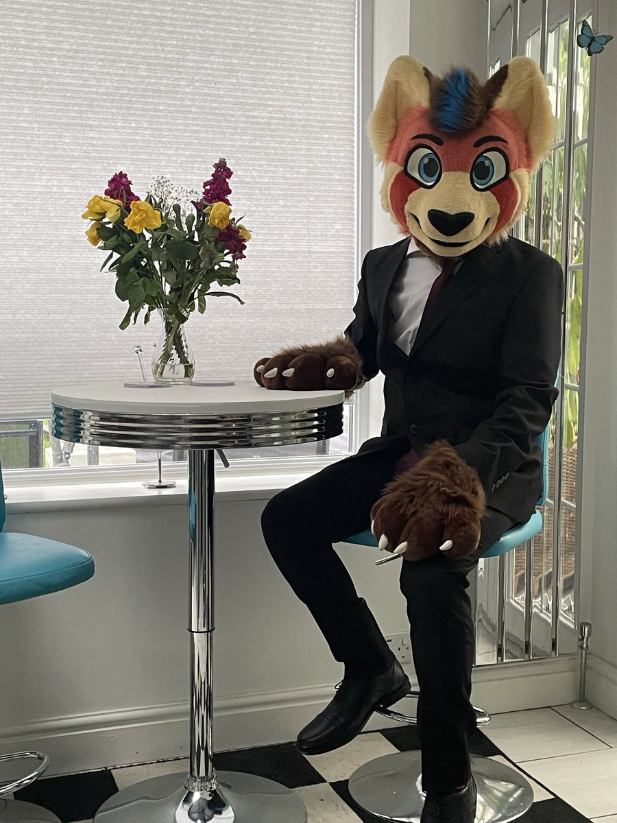 I look so good in a suit