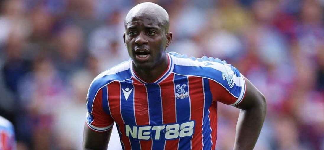 C’était fou ! Certainement le meilleur match que j’ai commenté. 3-3 entre Palace et Bournemouth, des rebondissements de fou, un triplé de Mateta, un doublé de Kroupi, deux équipes qui jouent au foot. Merci à ces coachs et à ces équipes qui font du bien à notre sport.