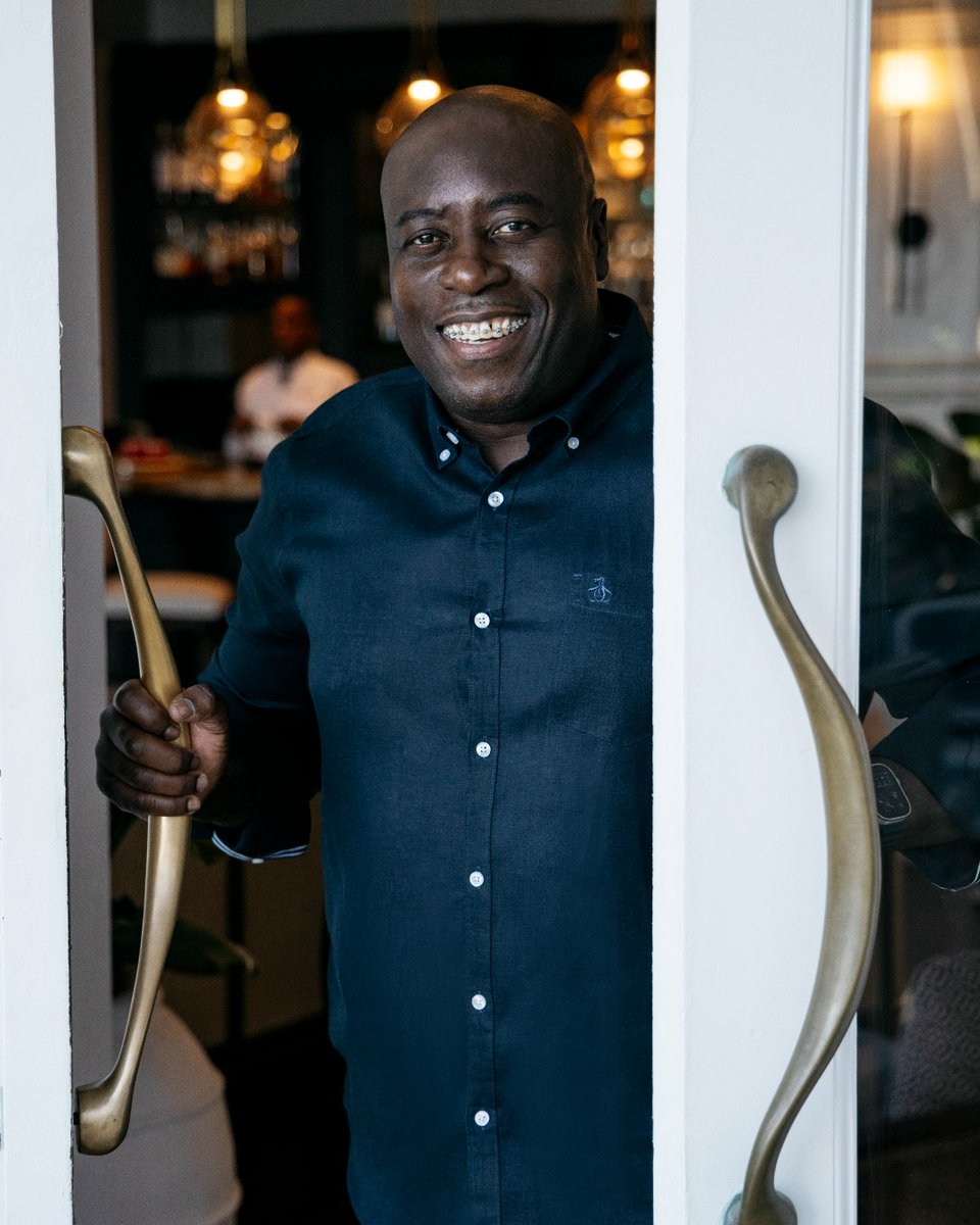 Meet Arvin Wallace, Villa Manager. Born and raised in Nassau, he brings hands-on experience across every facet of hospitality—combining attentive care, local expertise, and thoughtful detail to make each stay perfectly personal.

📷 @tale_a_guest

#FSOceanClub #FourSeasons