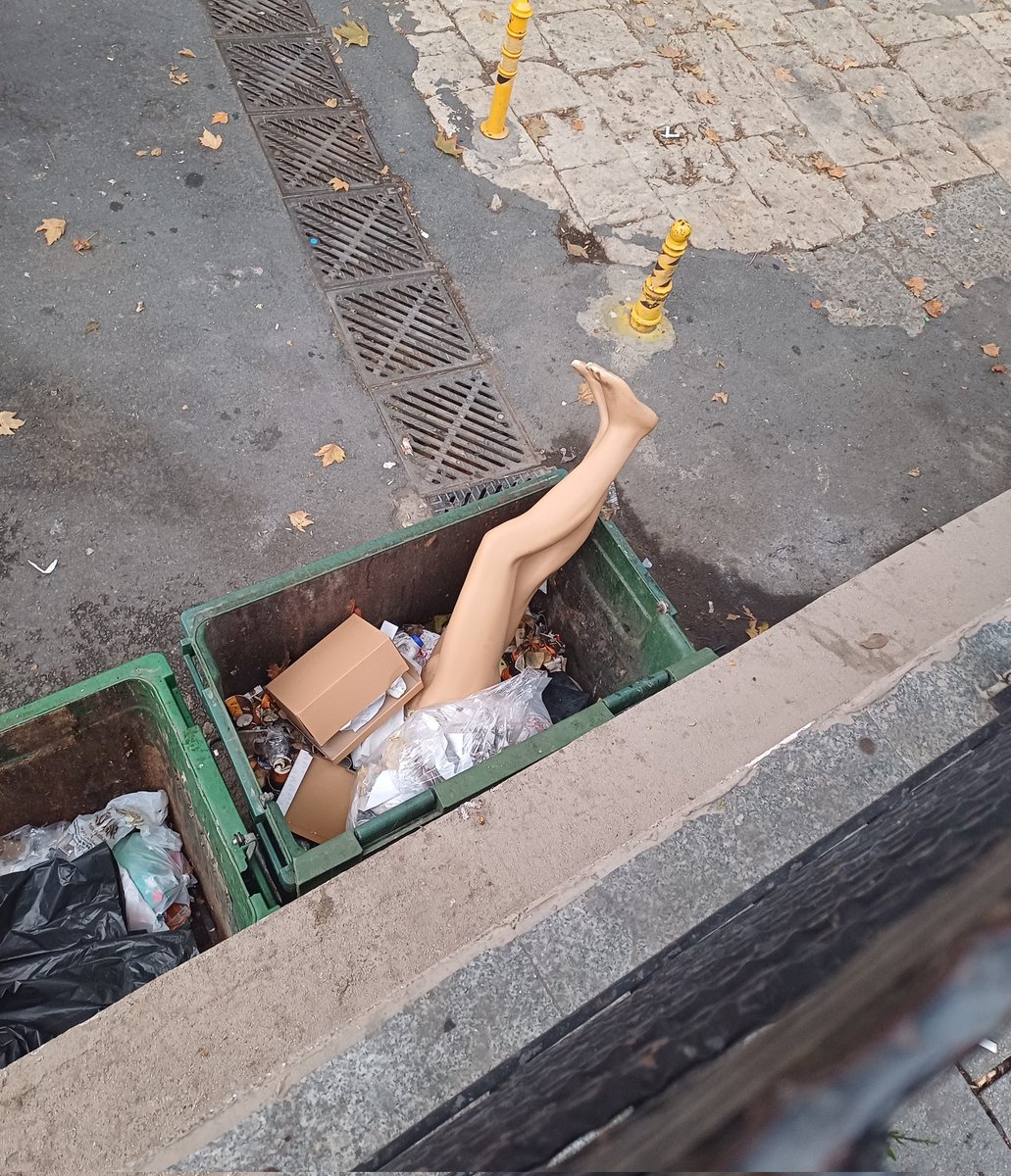 elfbabapiro's tweet image. AKLIM CIKTI AMK KORKUNC