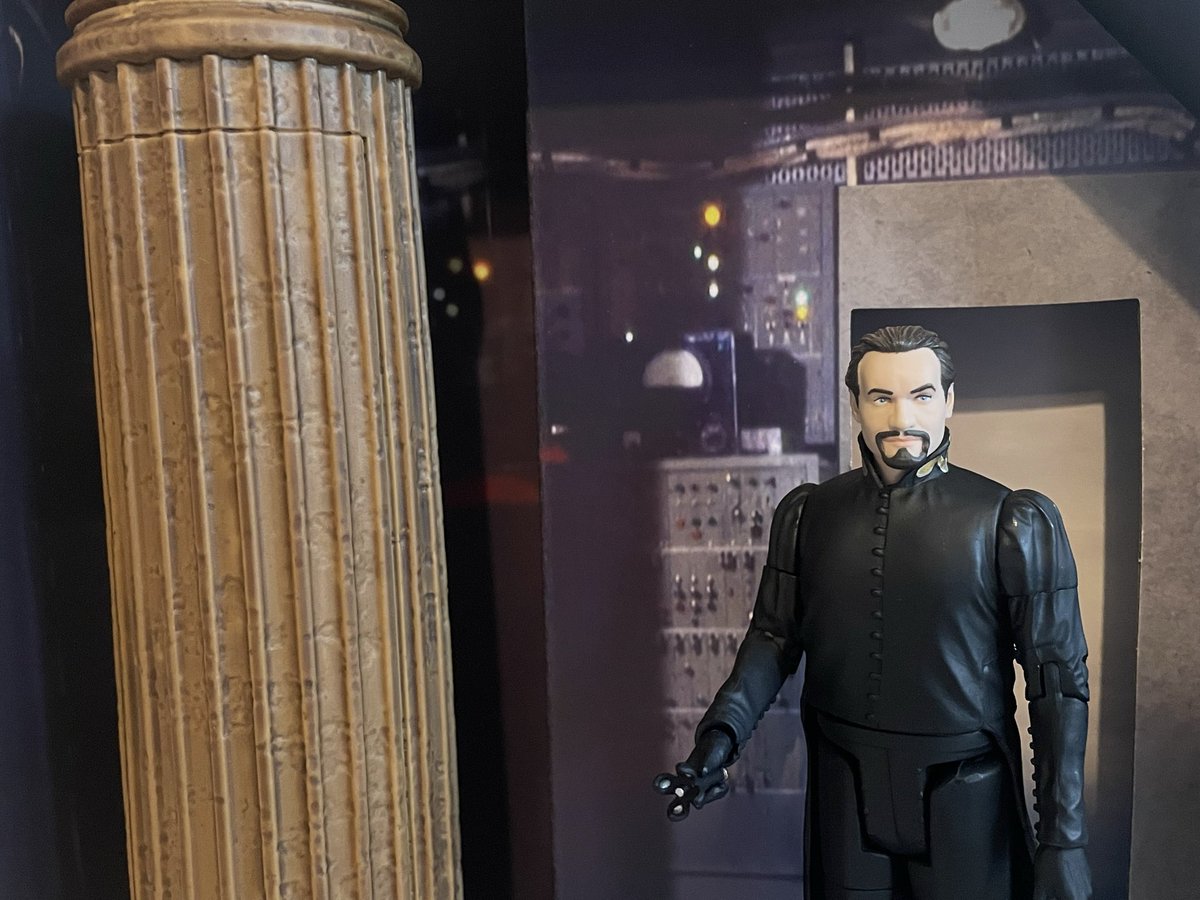 DocWhoFigures's tweet image. The new Master and TARDIS set is materialising on doorsteps - have you got yours yet? Send us your pics!