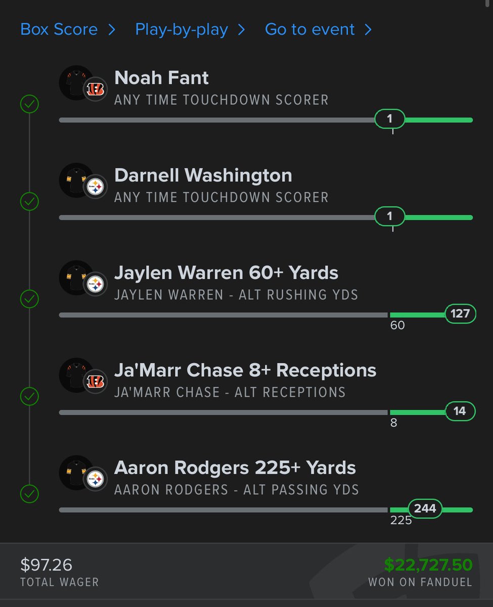 Treekillerbets's tweet photo. Join up in the free discord and cash with us TNF was magical easy 30k night 

Even 10 bucks on these u would be eating 
@TheMoneyPrintBG link in bio https://t.co/OXOLyYmAhR