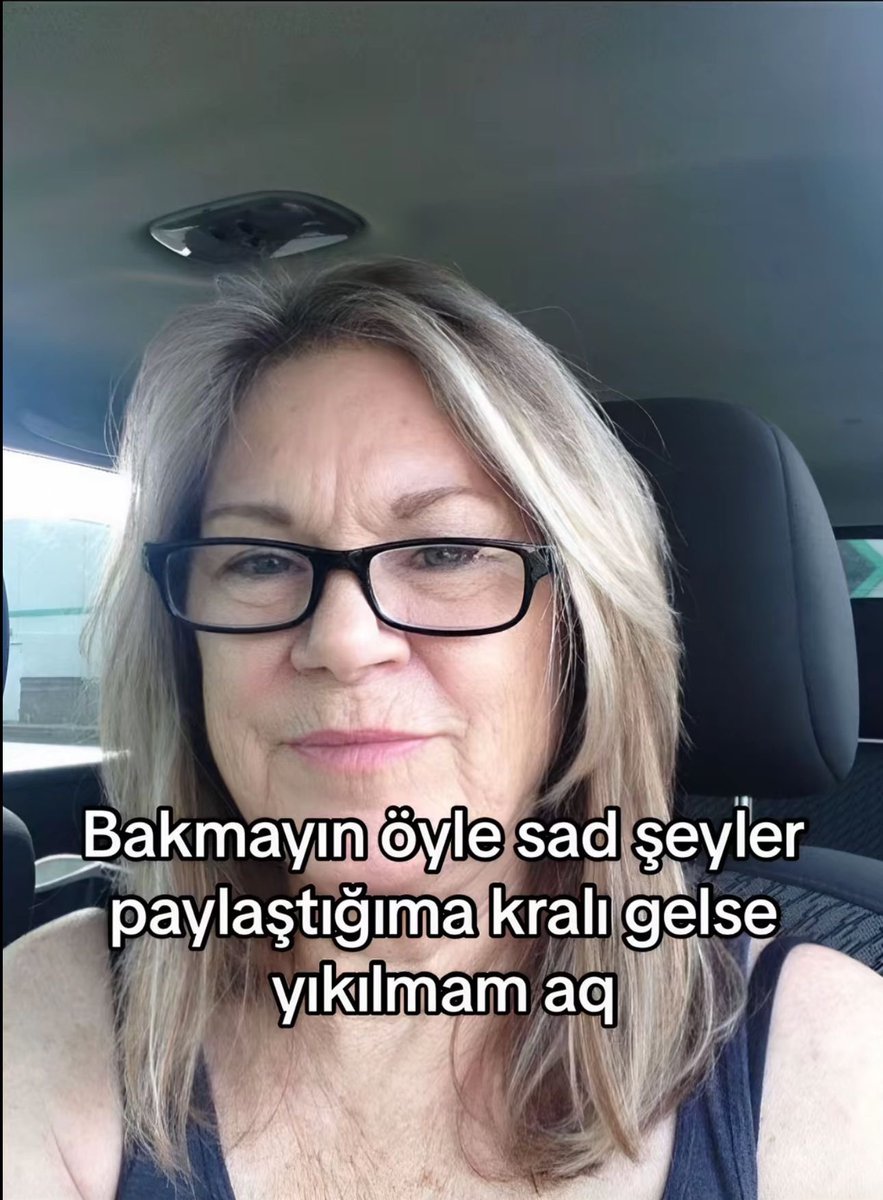 lie (@waynsals) on Twitter photo 