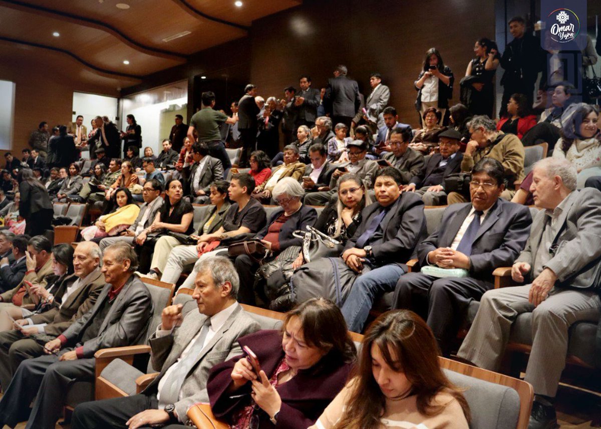 Fuimos parte del acto de “Reconocimiento por el Bicentenario al Mérito Académico y Laboral”, organizado por la hermana senadora Laura Marlene Luján Condori. En esta significativa jornada, se destacó el esfuerzo diario de mujeres y hombres que contribuyen al desarrollo de Bolivia.