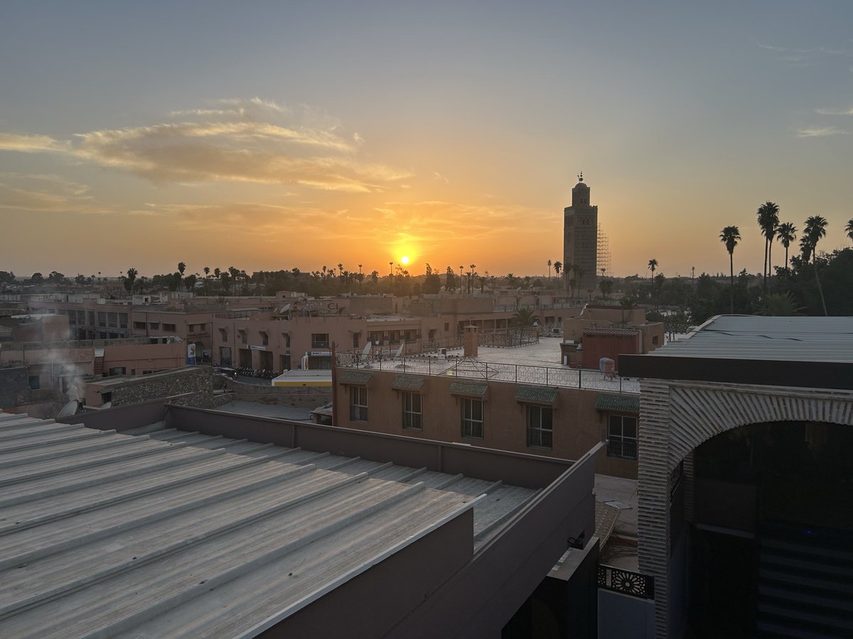 Retour d’un voyage au Maroc pour la première fois et c’est un pays incroyable avec des gens qui ont le cœur sur la main. 
Je recommande 💯