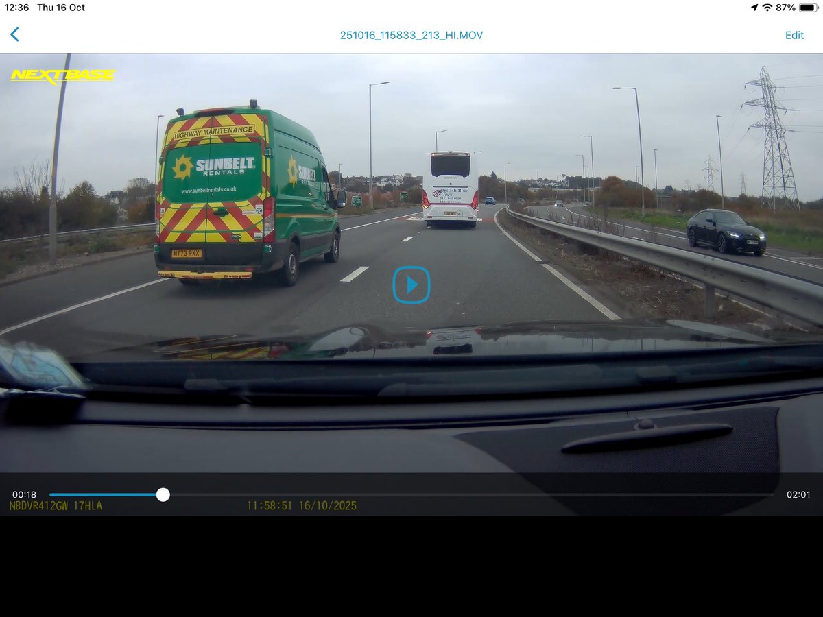DivviesD's tweet photo. Then reduced speed below limit so I moved back yo o/taking lane as I drew level noticed a mobile phone to the left of the steering wheel displaying moving pictures TV/YouTube etc!! No wonder he wasn’t concentrating on his driving (location M53) https://t.co/mqbJsLRobO
