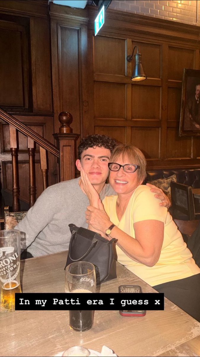 briar 🍂 tweet media