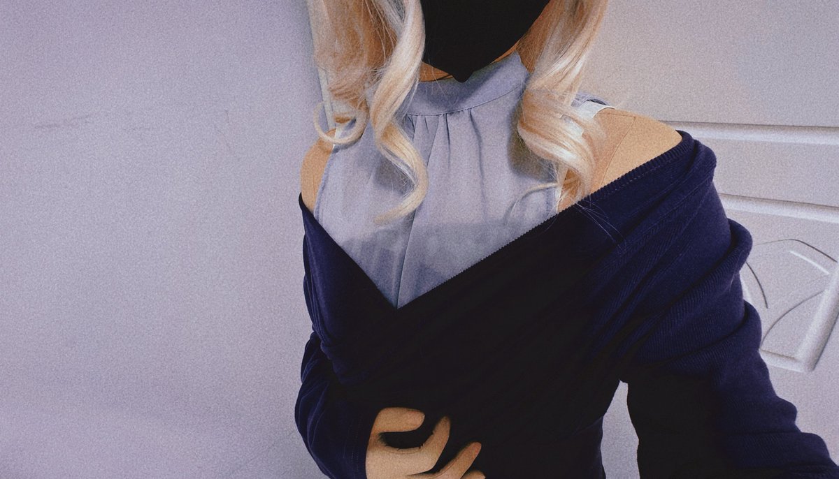 Yyy333aa's tweet photo. 紫
#zentai #femalemask https://t.co/nDilx1Vfdo