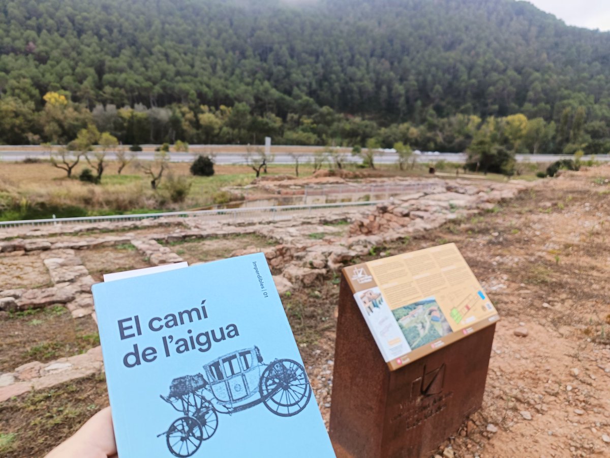 oriolgasulla's tweet photo. Avui han començat els primers aplecs de patrimoni que impulsa la nova entitat @patrimoniobert entre els pobles de #Rajadell, #AguilarDeSegarra, #Fonollosa i #SantMateuDeBages. Ha sigut un plaer col•laborar-hi ensenyant la vil•la romana de #SantAmanç! 🙌 https://t.co/LiLzrlQbnr