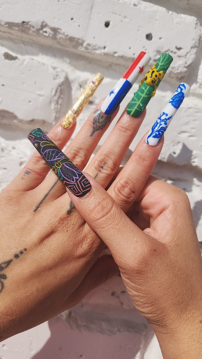 beige___loaf's tweet photo. just want to share my project for nail school with my twitter friends 🇵🇦✨ https://t.co/XflKovW6Ru