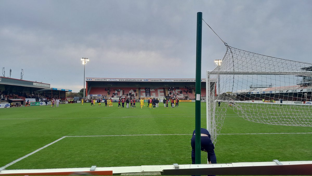 Ft <a href="/Dag_RedFC/">Dagenham & Redbridge</a> 3-2 <a href="/ETFCOfficial/">Enfield Town FC</a>, DAGGERS WIN! Daggers took over the game with goals from <a href="/haighjoe10/">Joe Haigh</a> and <a href="/Aj__hemmings/">𝑨𝒔𝒉𝒍𝒆𝒚 𝑯𝒆𝒎𝒎𝒊𝒏𝒈𝒔</a> but got sloppy and let Enfield equalise but up steps <a href="/timdieng8/">Timothée Dieng</a> to score a 96th min winner , is this what it feels like to win oh and the ref gave back to me too