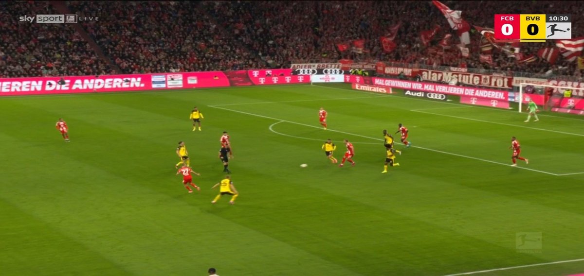 iMiaSanMia's tweet image. Brilliant by Harry Kane to keep the ball despite the pressure and initiate the counter