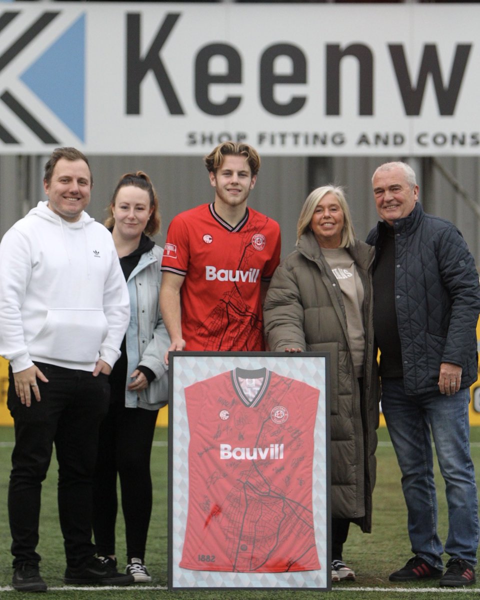 Congratulations to Sam Sene-Richardson, who was selected as today’s Man of the Match by our sponsors, Arriva. 👏

🔴⚪️⚫️ #UpTheChats