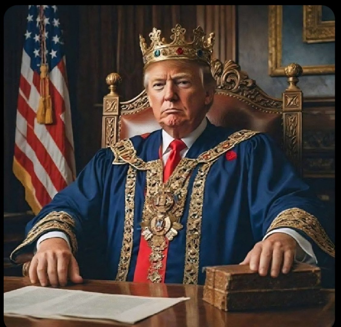 Addicted2Java's tweet image. ALL HAIL KING TRUMP
MAGA FOREVER
