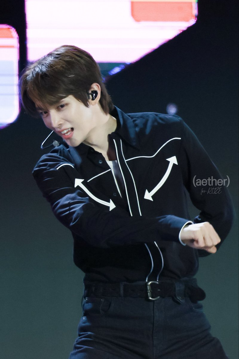 Aether010913's tweet image. 251018 #버추얼라이브페스티벌 

#SUNGCHAN #ソンチャン #성찬 
#RIIZE #라이즈

붐붐베 설명중 🎶