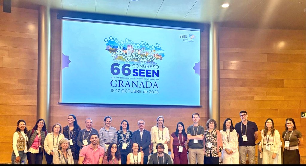 En la reunión de trabajo del <a href="/GrupoGIDSEEN/">GRUPO GIDSEEN</a> tuvo lugar el relevo en la coordinación del grupo. Excepcional el trabajo realizado estos años por el Dr. Gómez y bienvenida a la coordinación <a href="/PatriciaC_Endo/">Patricia Cabrera</a>. <a href="/sociedadSEEN/">Sociedad SEEN</a>