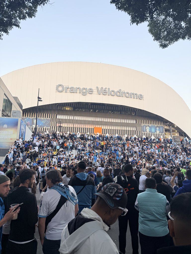 Tellement longue cette trêve. Allez l’OM 🩵🤍
#OMHAC