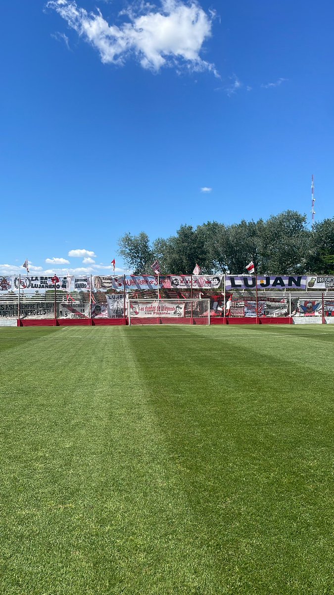 Llegamos.

#SportivoBarracas #PrimeraC