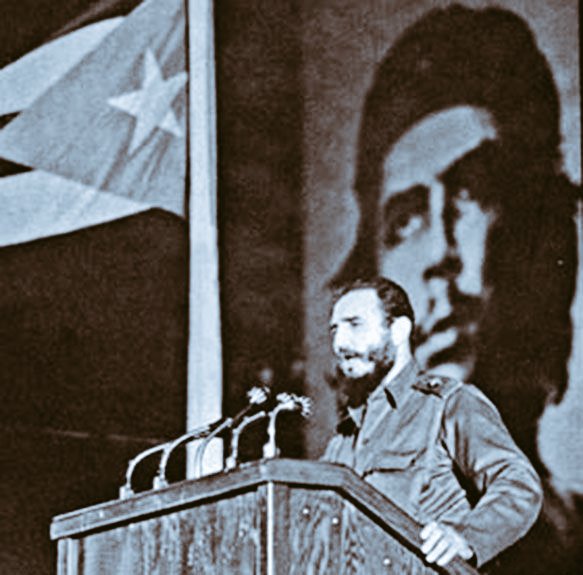 JosLuis74030336's tweet image. “Che llevó a su más alta expresión el estoicismo revolucionario, el espíritu de sacrificio revolucionario, la combatividad del revolucionario..." #FidelPorSiempre
#CheVive #SiempreAntimperialista