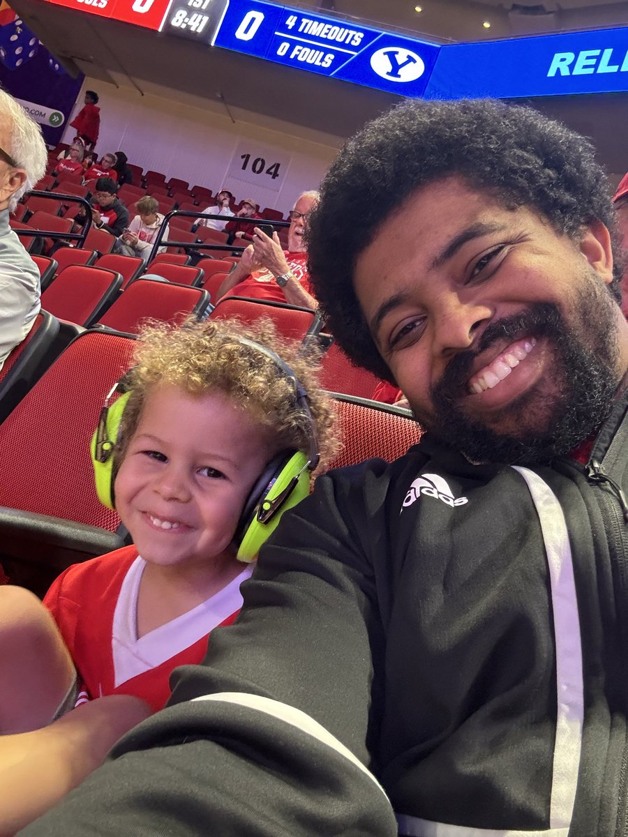 Taking in some #Huskers basketball with the boy