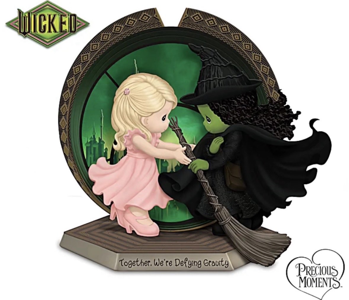 GranRivo's tweet image. Precious Moments x Wicked:

Figurine Collection Featuring Elphaba And Glinda. ( Coming soon )