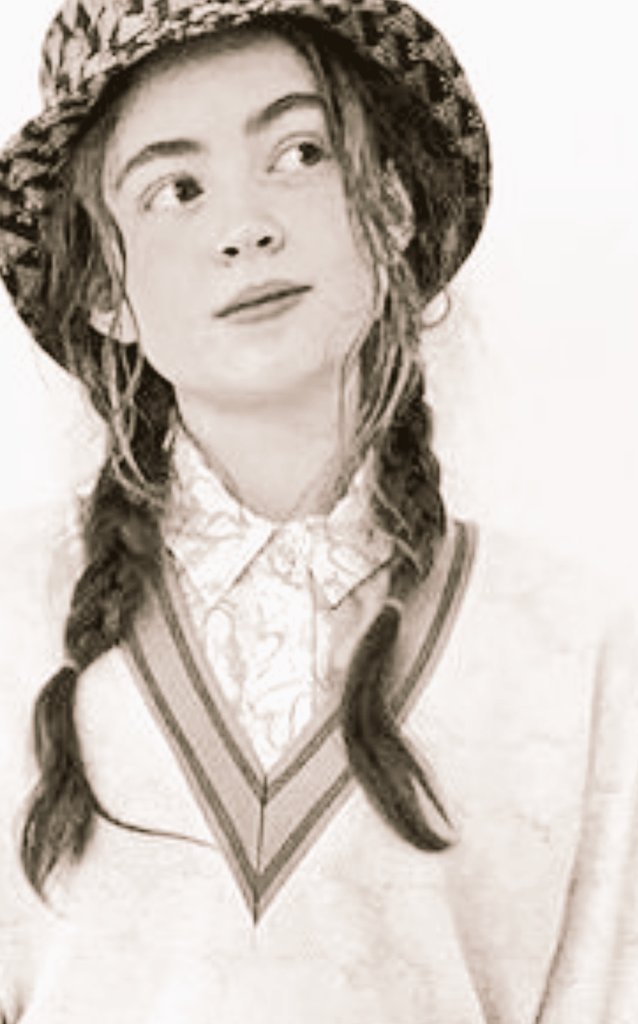 Pascalpeter111's tweet photo. @milliexthings The Love'loved.☆°  '❤️° ))
   "🧡💜'  The loved"Loved Of Gods esse 
 This IS #sadiesink @SadieSink #loveisall #Angels #allislove 
 ( @DashaTaranILY  😘)) 
 ( @jaydenbartels  😘 thank too https://t.co/wCxsqnp7KU