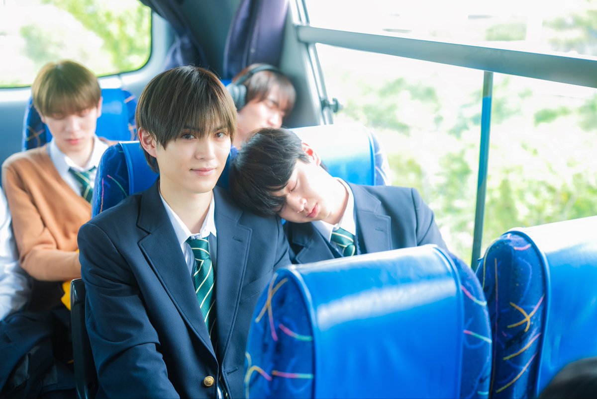 🚌第𝟏話 𝐓𝐕𝐞𝐫見逃し配信中💨 #修学旅行で仲良くないグループに