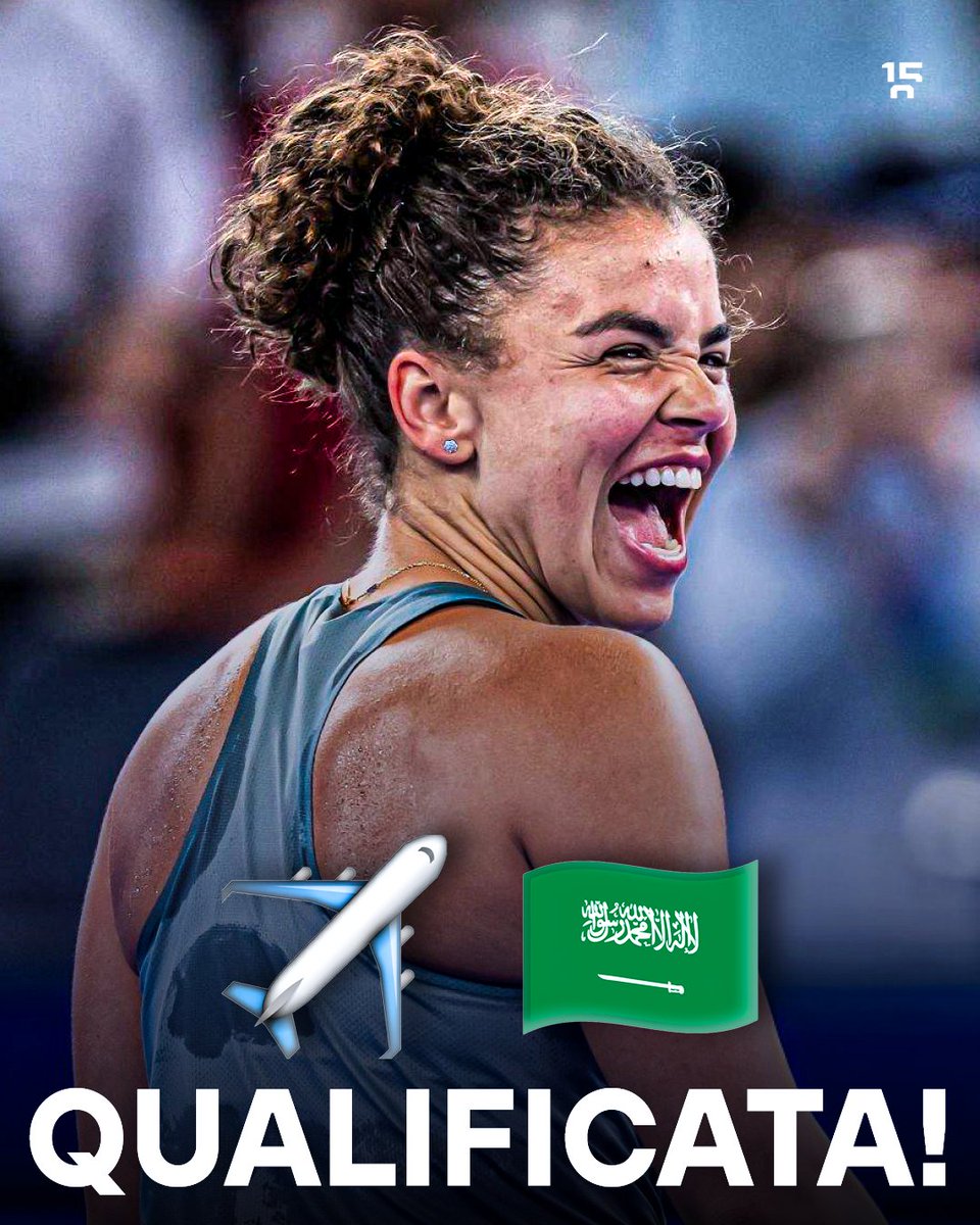 quindicizero's tweet photo. CI VEDIAMO A RIYADH, JASMINEEE! 🇮🇹🎉

L’azzurra centra con pieno merito l’obiettivo stagionale, qualificandosi alle WTA Finals per il secondo anno consecutivo!

Dopo l’ottima cavalcata in Cina, l’ufficialità è arrivata nonostante la sconfitta con Rybakina. Decisiva l'assenza di Andreeva dai tornei della prossima settimana, con la russa che è stata superata da Paolini nella Race proprio ieri.

Paolini giocherà anche quest'anno le Finals sia in doppio che in singolo!