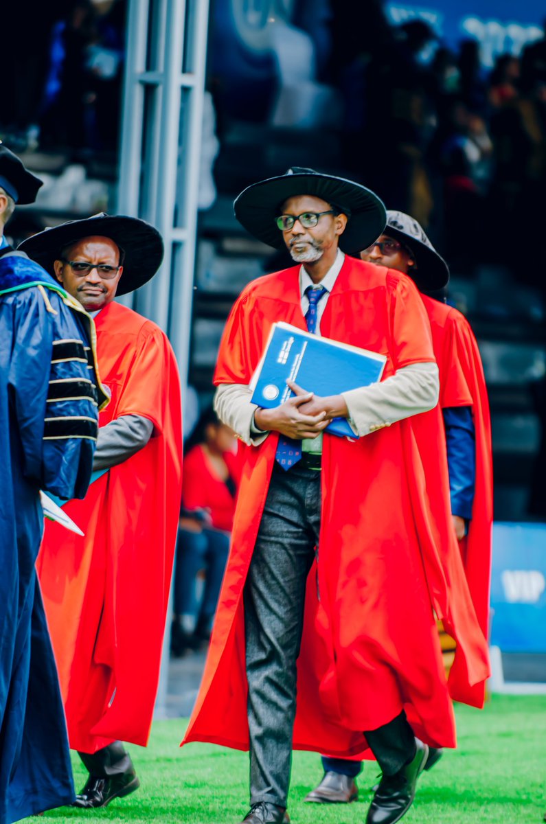 <a href="/UR_CAVM/">UR-CAVM</a>  Dr. Guillaume Nyagatare, Principal <a href="/Uni_Rwanda/">University of Rwanda</a>,CAFF proudly presented 981 graduates from UR-CAFF and 156 graduates from CVAS during the 11th Graduation Ceremony – 2025.
A celebration of excellence and future-ready talent! 👏 #URGraduation2025