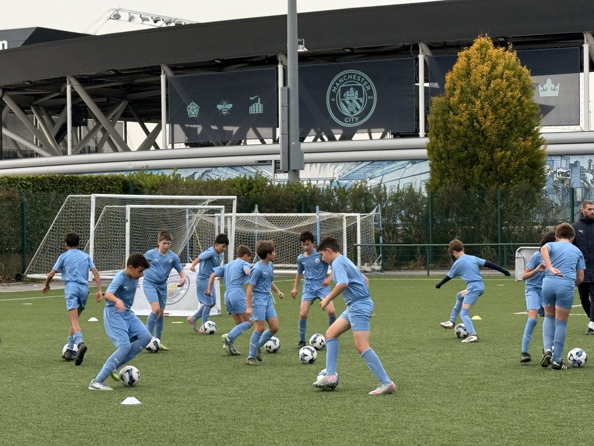 HighgateSpEx tweet media