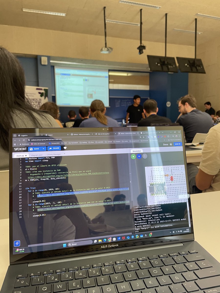jmrivas86's tweet image. 🚀 ¡Arranca #PyConES25!
Fin de semana lleno de comunidad, conocimiento y mucha pasión por #Python 🐍
La Keynote inaugural corre a cargo de Sebastián Ramírez (@tiangolo), creador de #FastAPI ⚡ ¡Imperdible!
Emocionado de volver a vivir esta experiencia 🤓💻
#PyConES25