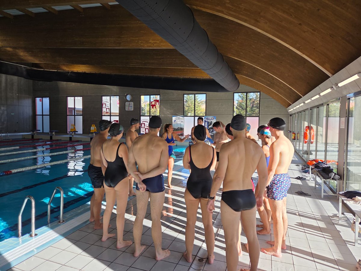 sup_formacion's tweet image. 🏊‍♂️Hoy hemos disfrutado de dos excelentes masterclass de Emergencias acuáticas 🛟en #Ávila
✅Reconocer los riesgos
✅Conocer nuestras capacidades
💚Salvar vidas sin convertirse en víctima
#SUPLíderEnFormación
Pronto más cursos, atento a las redes.