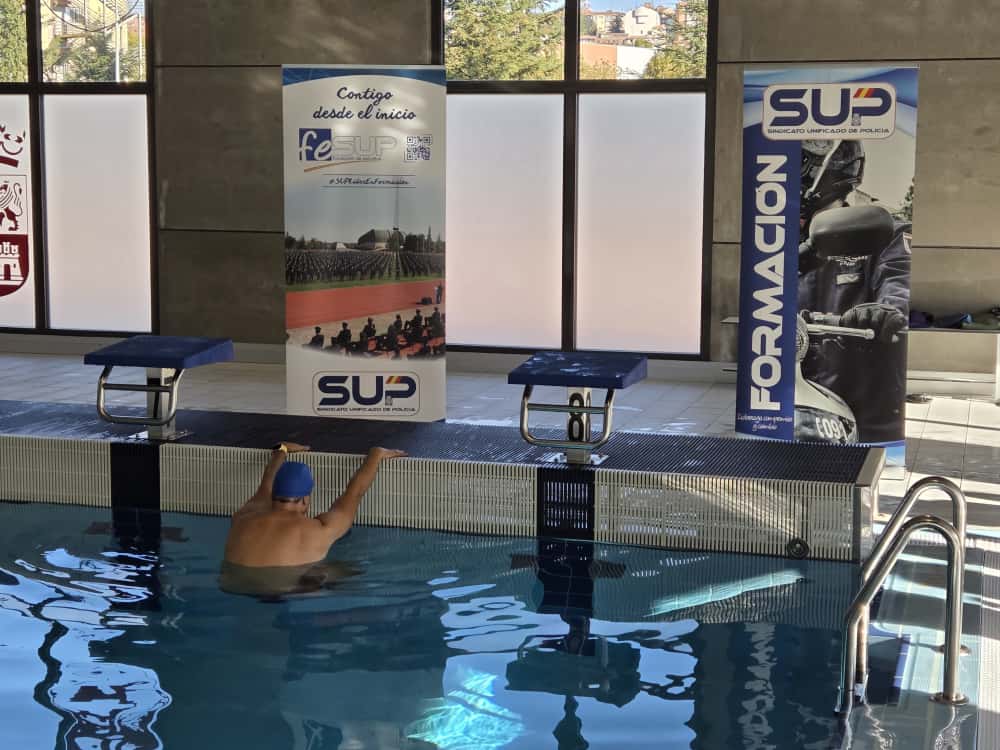 sup_formacion's tweet image. 🏊‍♂️Hoy hemos disfrutado de dos excelentes masterclass de Emergencias acuáticas 🛟en #Ávila
✅Reconocer los riesgos
✅Conocer nuestras capacidades
💚Salvar vidas sin convertirse en víctima
#SUPLíderEnFormación
Pronto más cursos, atento a las redes.