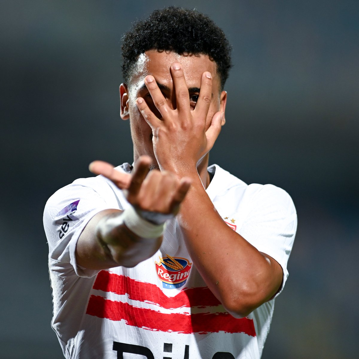 Bezerra scores and brings out 𝙩𝙝𝙚 𝙎𝙥𝙞𝙙𝙚𝙧! 🕸️🔥

⁦#Zamalek⁩ | ⁦#MostTitledIn20C⁩ | ⁧#الزمالك_أولًا⁩ | ⁧#أكبر_قلعة_رياضية