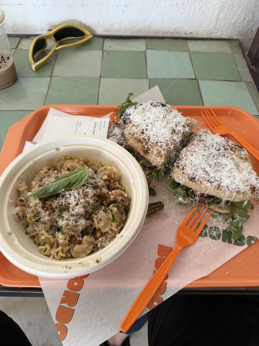 Sky King tweet media