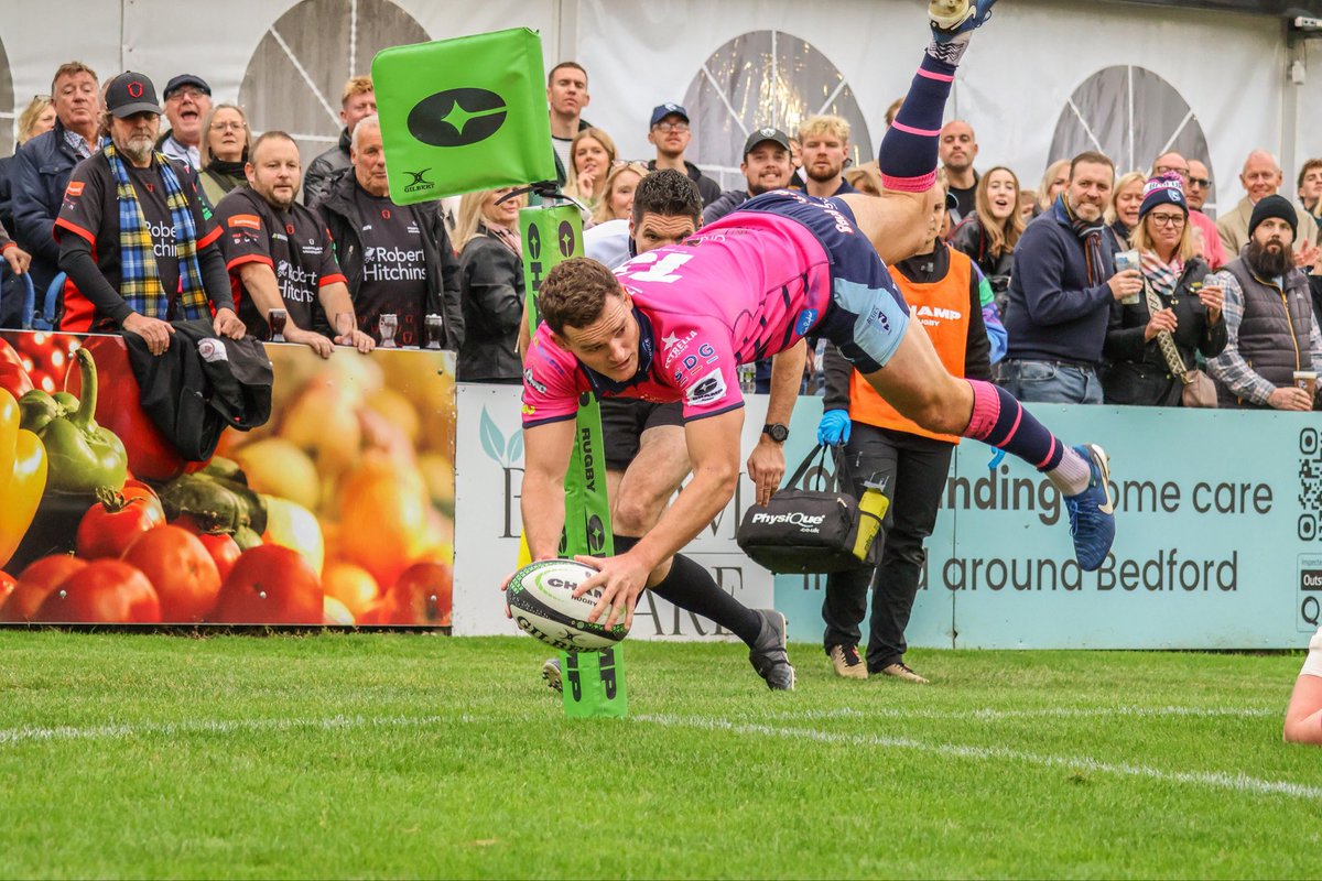 There’s easier ways to score, George… 🤔