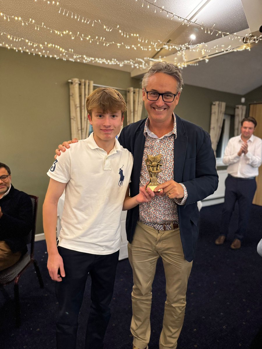 Goring-on-Thames CC tweet media