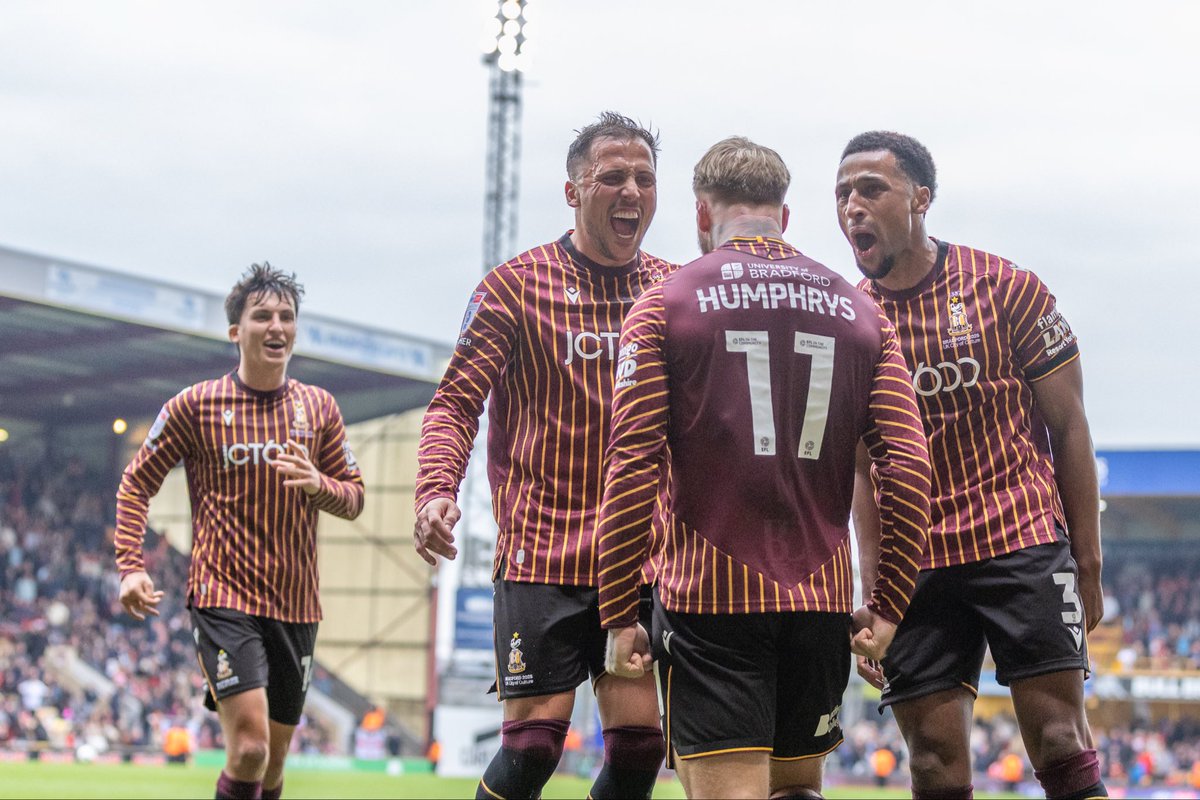 Big shift from everyone today. Thought our home fans were class 👏🏻 Fair play to Barnsley. They were a top team today and it could’ve gone either way.  We keep pushing <a href="/officialbantams/">Bradford City AFC</a> ❤️💛🐓