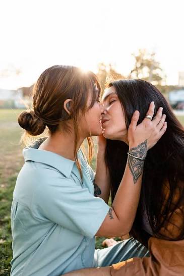 louise22_TSL's tweet image. 🌸 The Sapphic Library — a free, women-only dating site created by women, for women.
💞 Every member is personally vetted by our founders, ensuring a safe, genuine space to connect ✨ 🌈
thesapphiclibrary.com